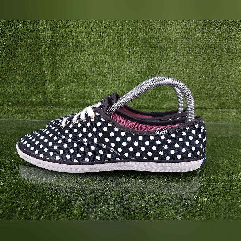 Keds Womens Size 7.5 Black and White Polka Dot Sneakers - Picture 3 of 6